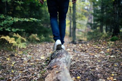 Mettetevi scarpe comode: la fede fa camminare